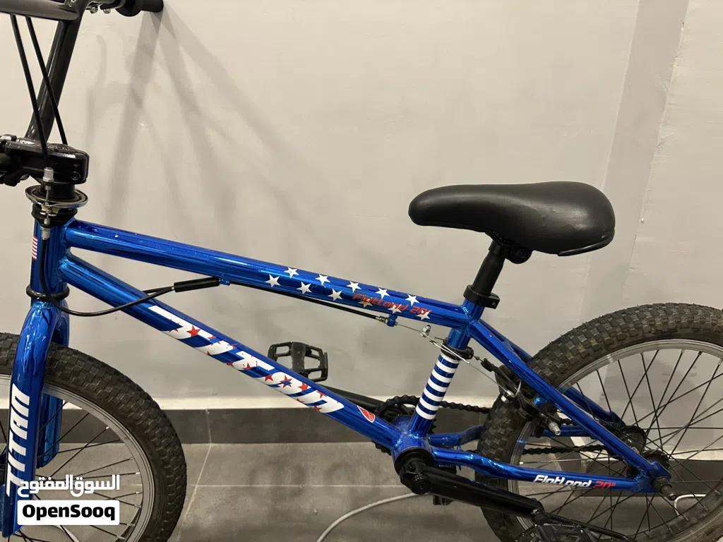 BMX للبيع ب30 دينار