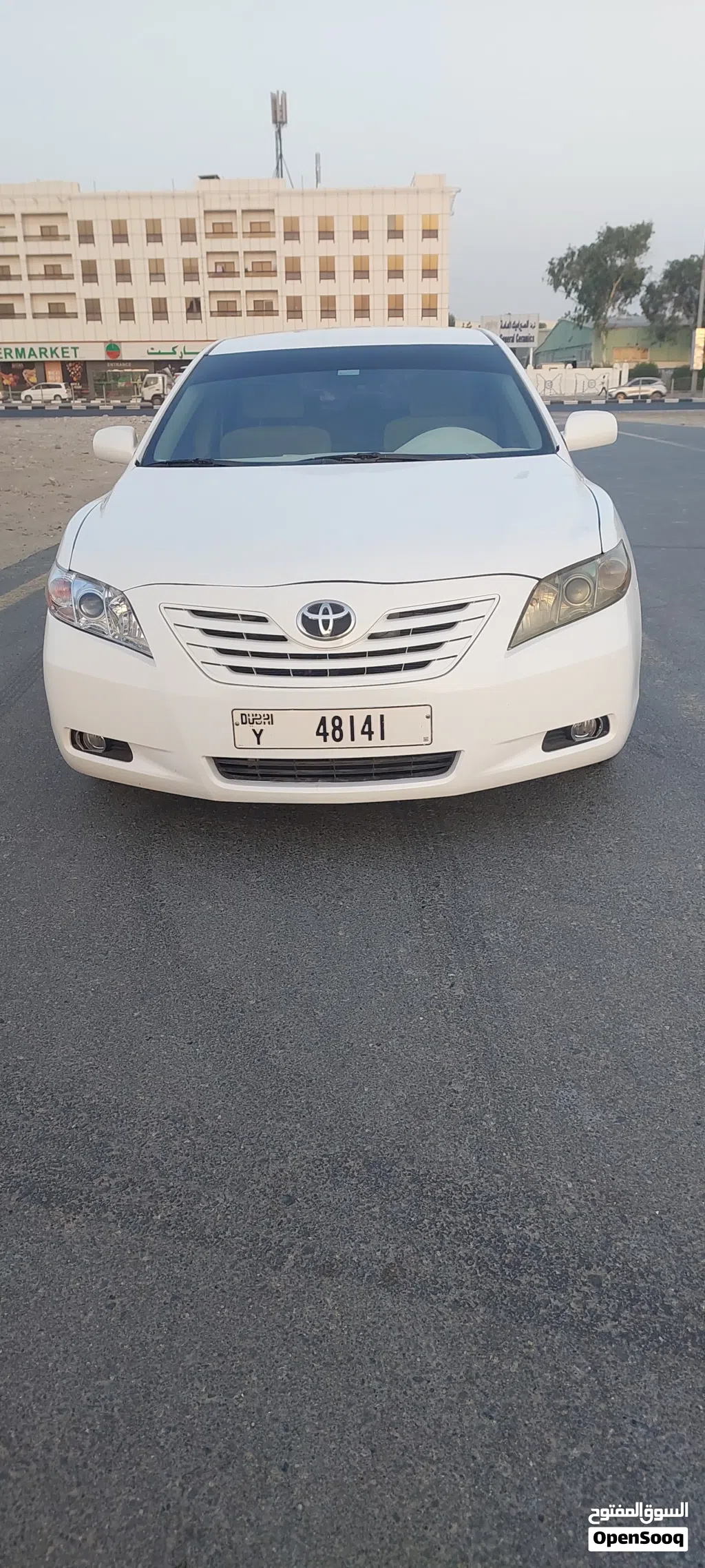 تويوتا كامري LE