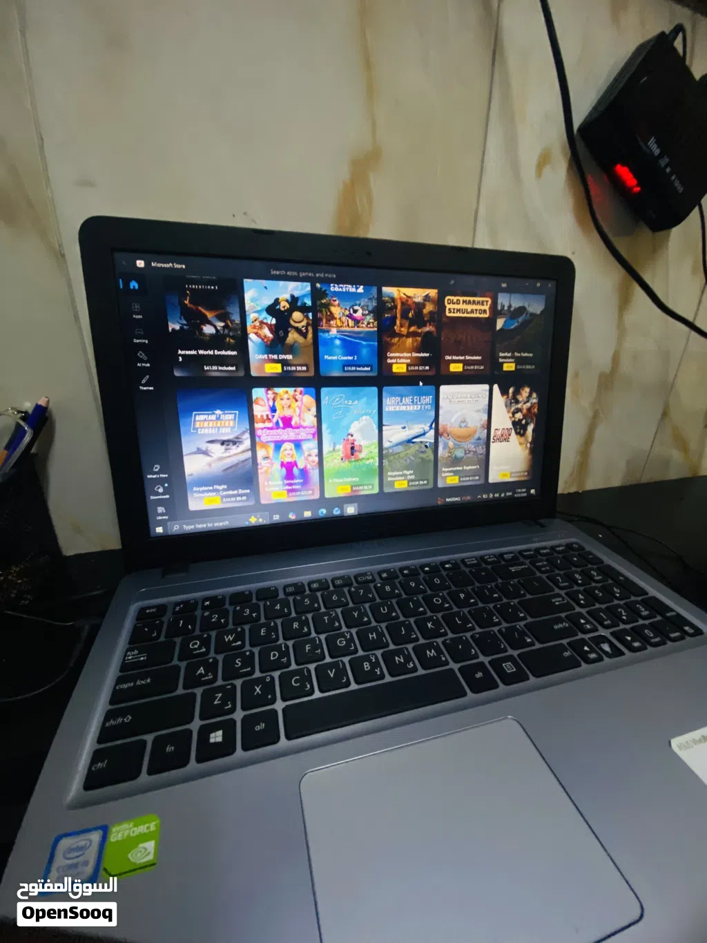 لابتوب ايسوس