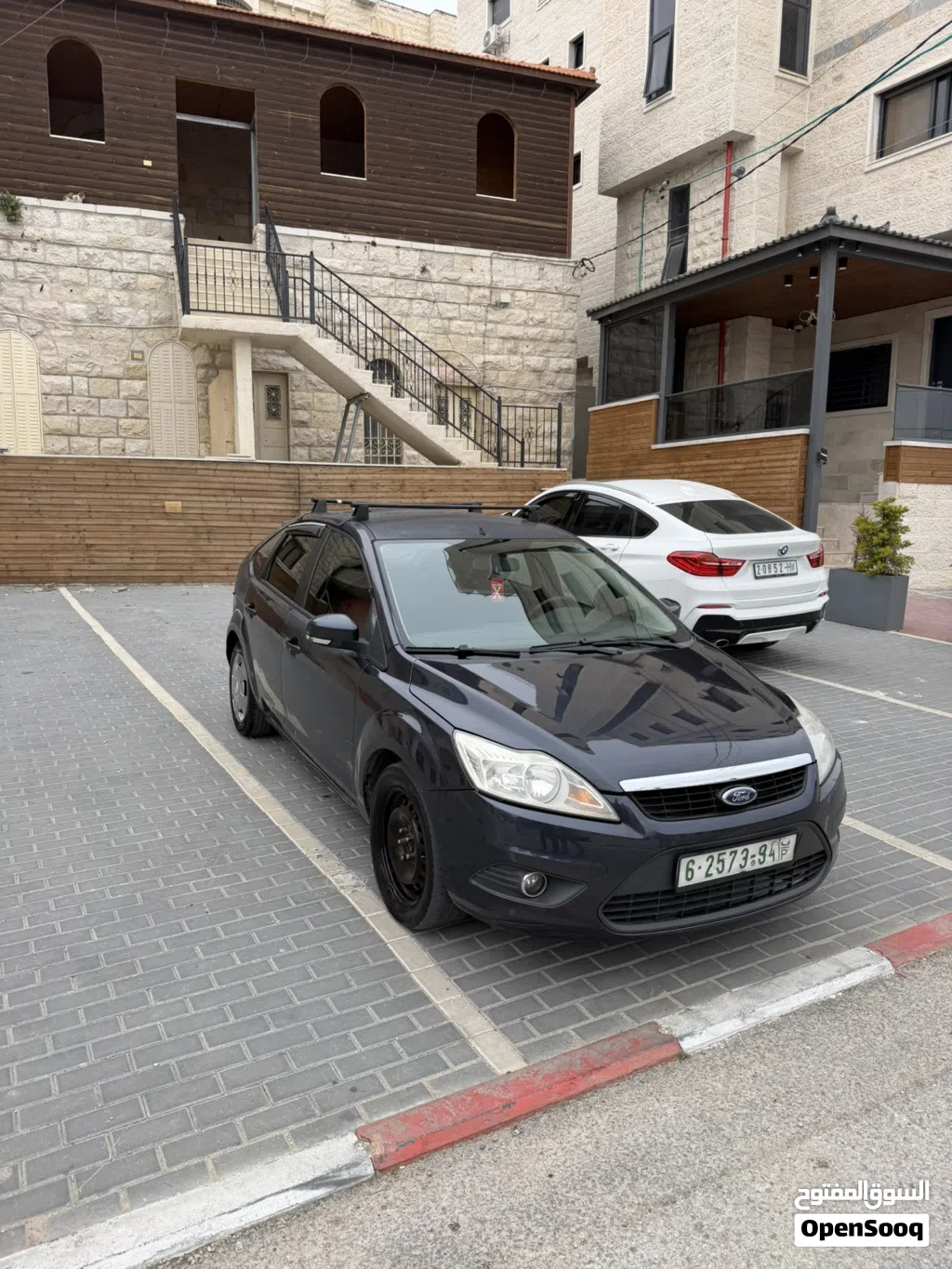 فورد فوكس Ambiente