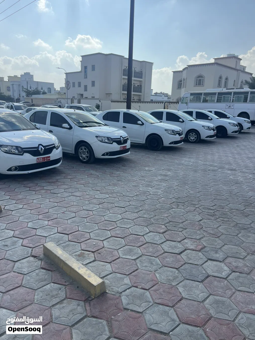 رينو سيمبول Standard