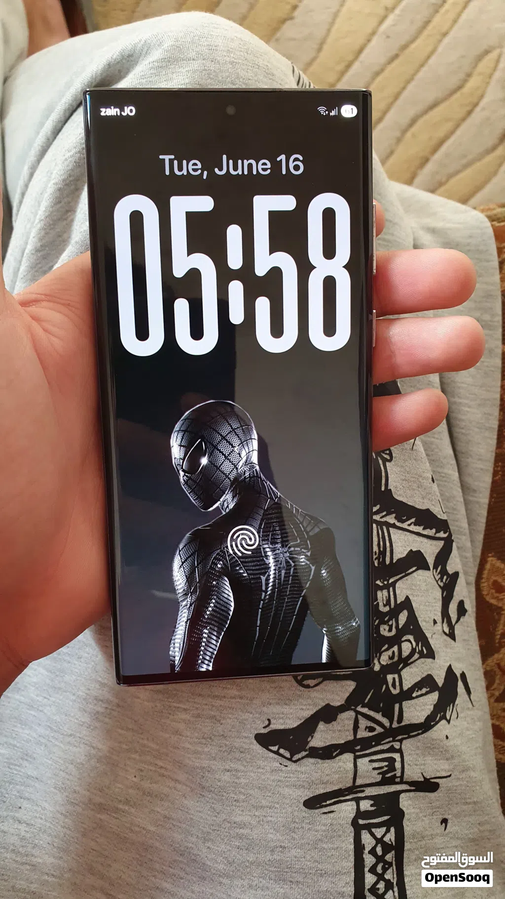 S22 Ultra 512GB sim card بحالة الجديد