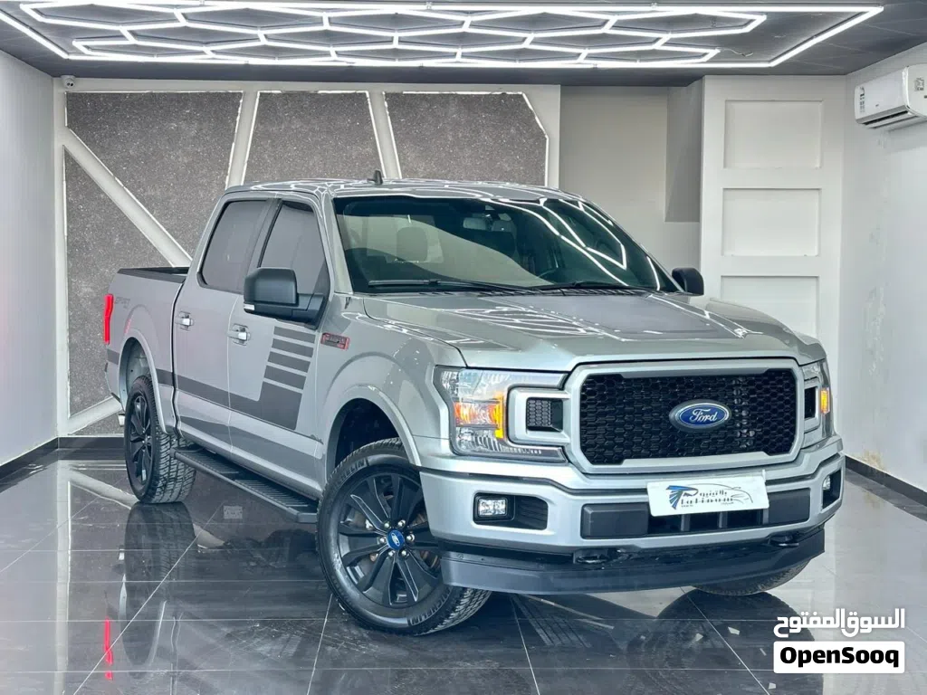 Ford F-150 Sport