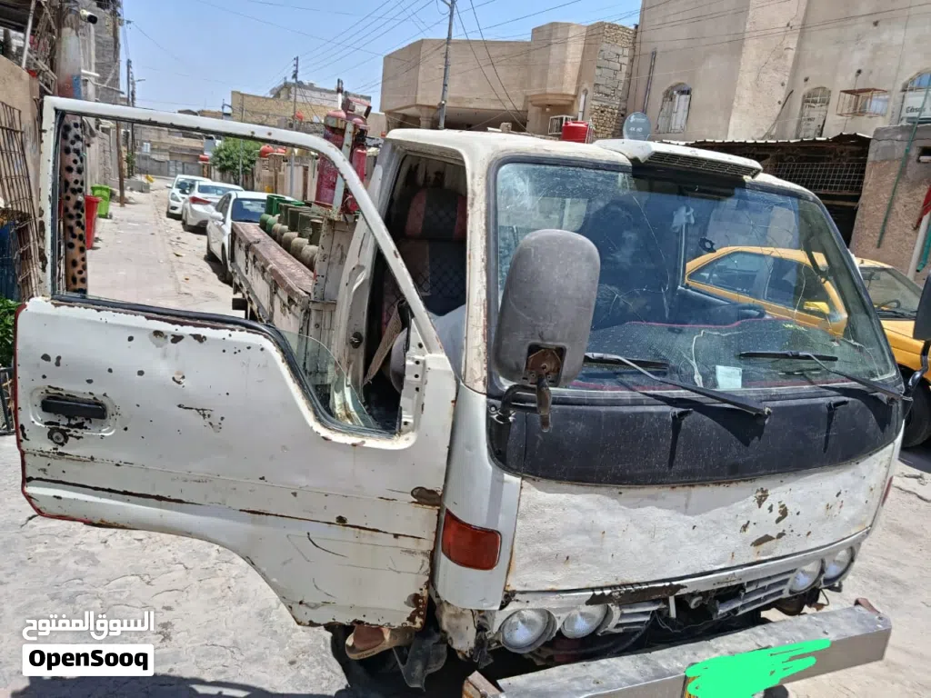 تيوتا موديل 2001