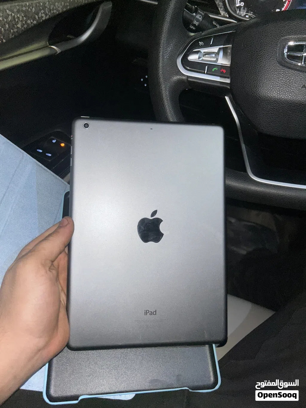 ايباد ابل air شبه جديد