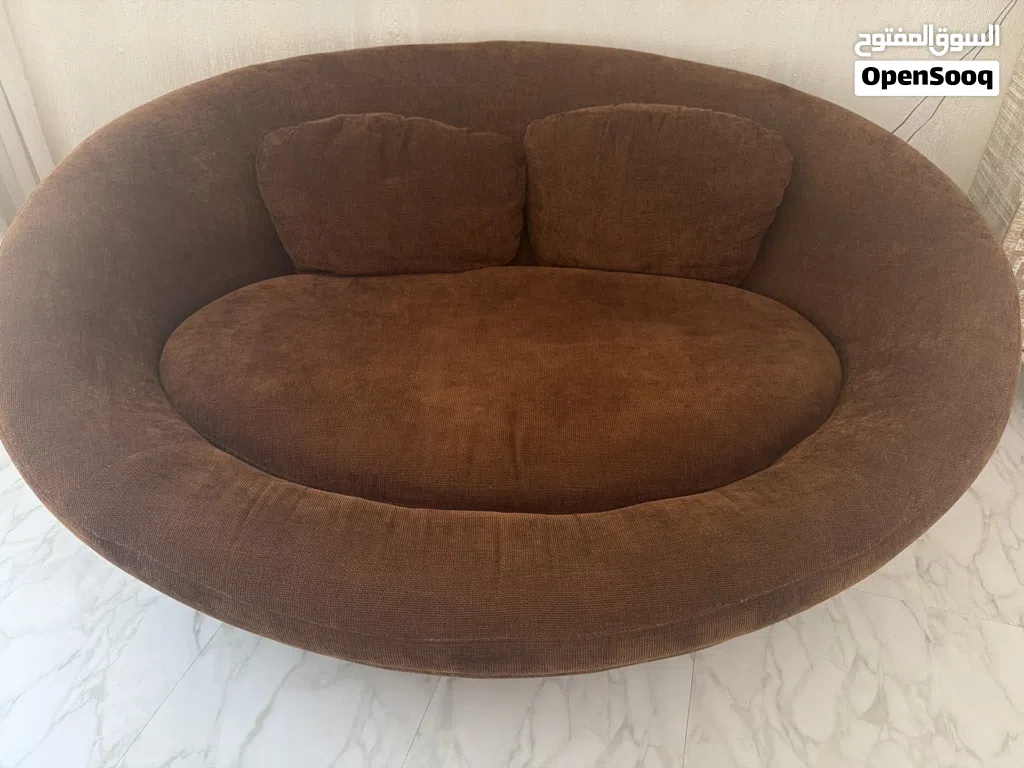 سوفا سريرية round sofa