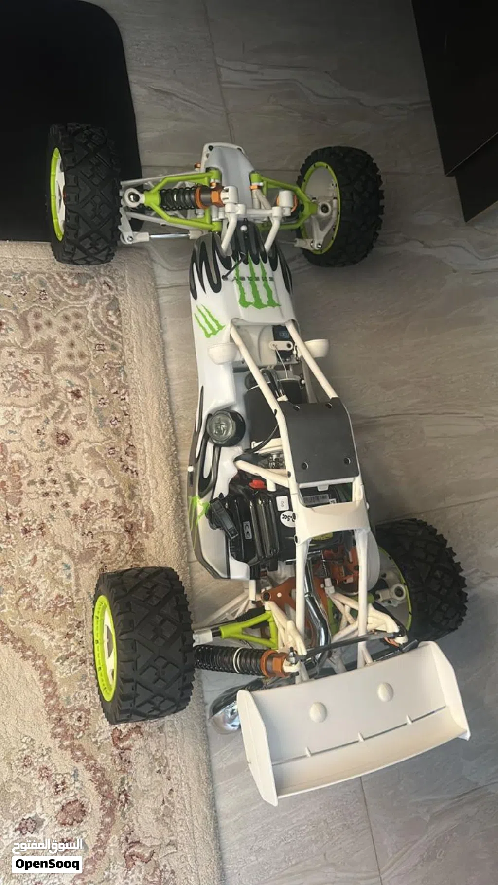 سيارت RC بترول