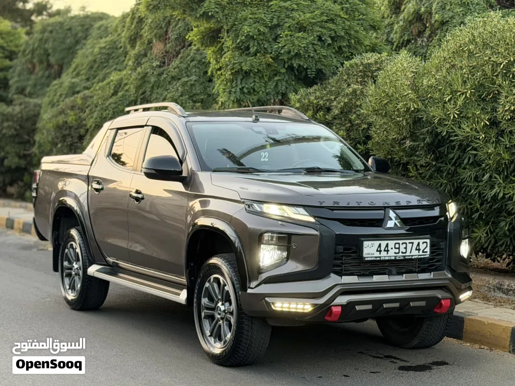 ميتسوبيشي L200 Double Cab GLX