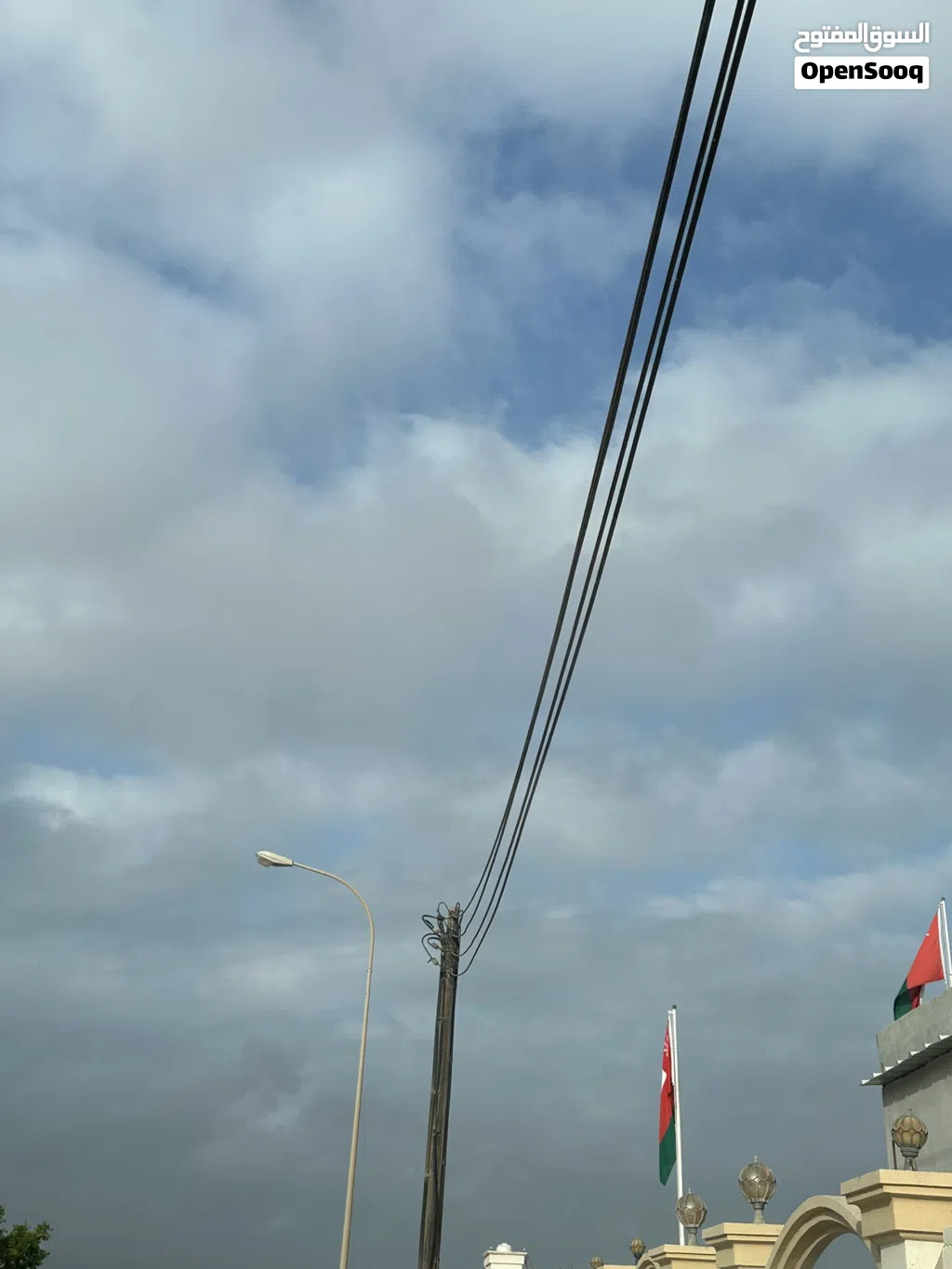أهلاً وسهلاً بضيوف صلالة، ونتمنى لكم إقامة ممتعة ومريحة.
