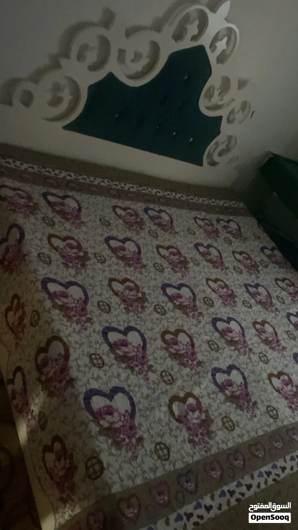 غرفة نوم مستعملة للبيع