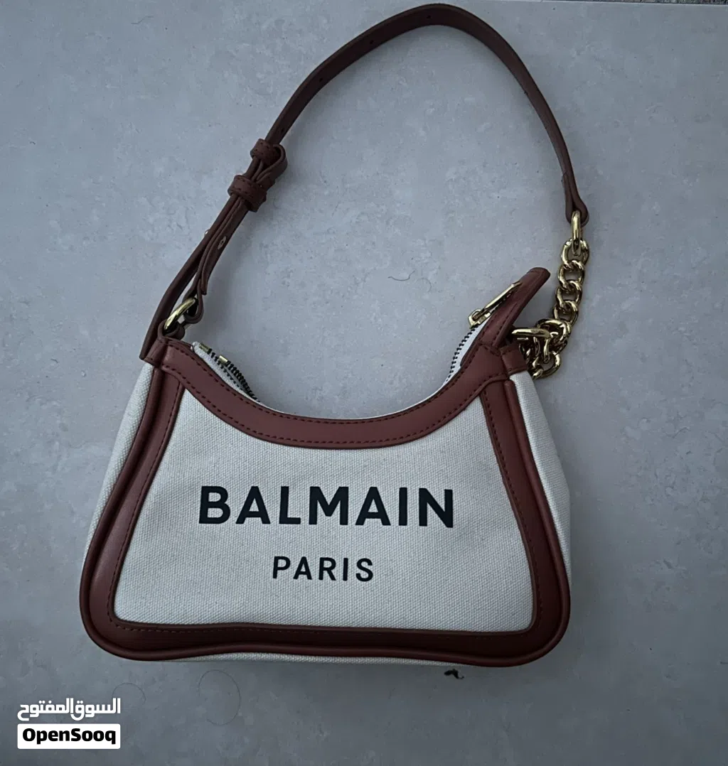 Balmain Paris Shoulder Bag – Like New