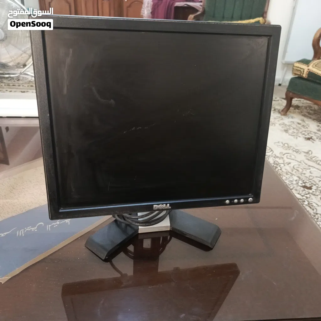 شاشة كومبيوتر (DELL) 17 انش