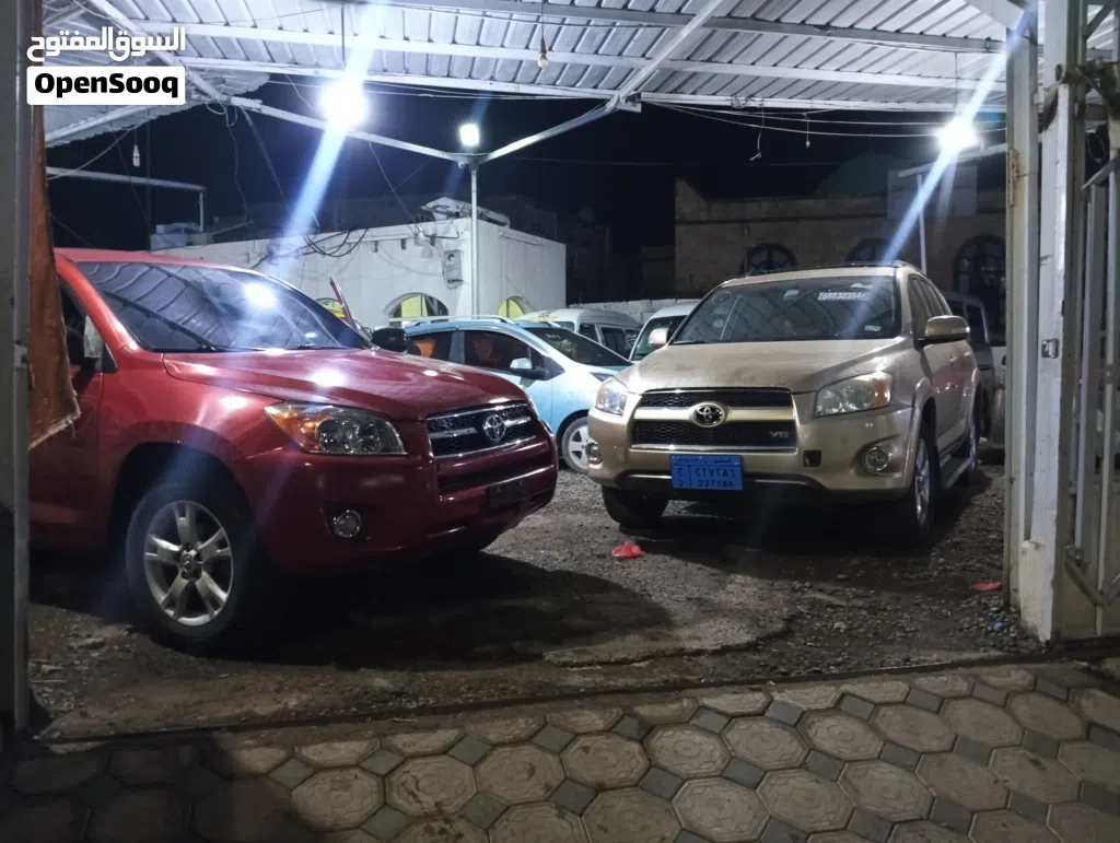Toyota RAV 4 LE