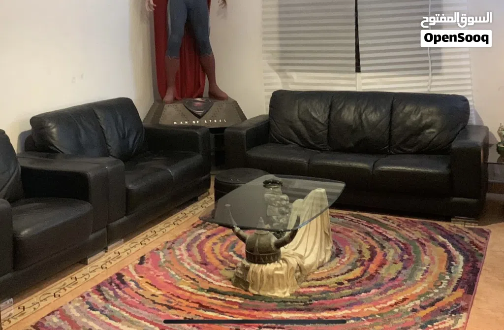 للبيع كنب جلد اسود صفاة الغانم for sale black leather sofas