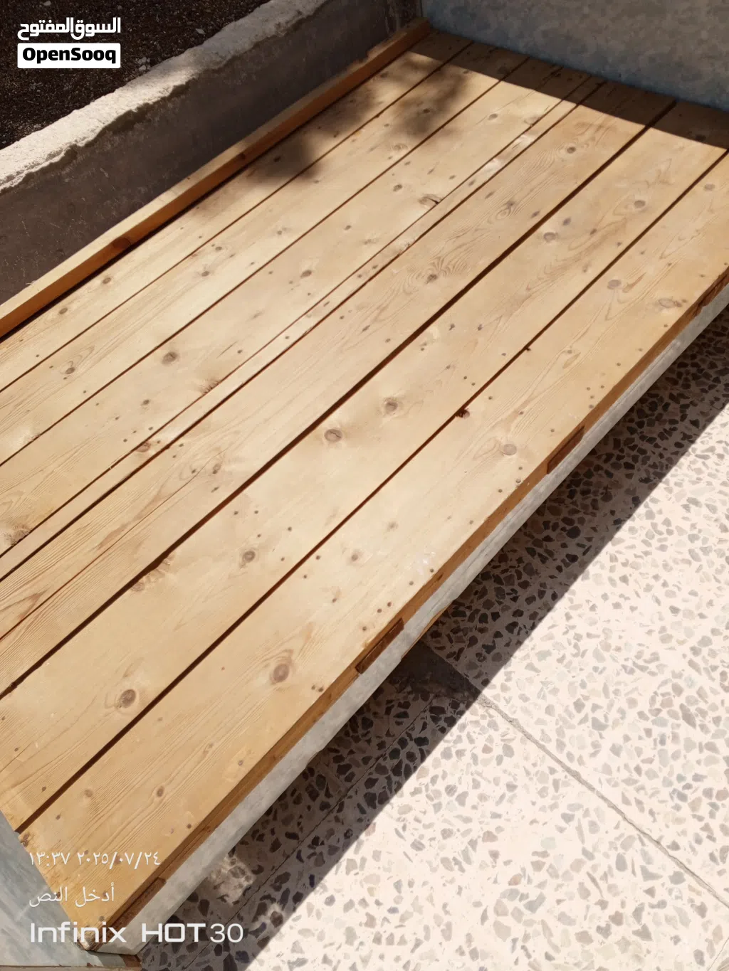 تخت مستعمل مفرد ونص