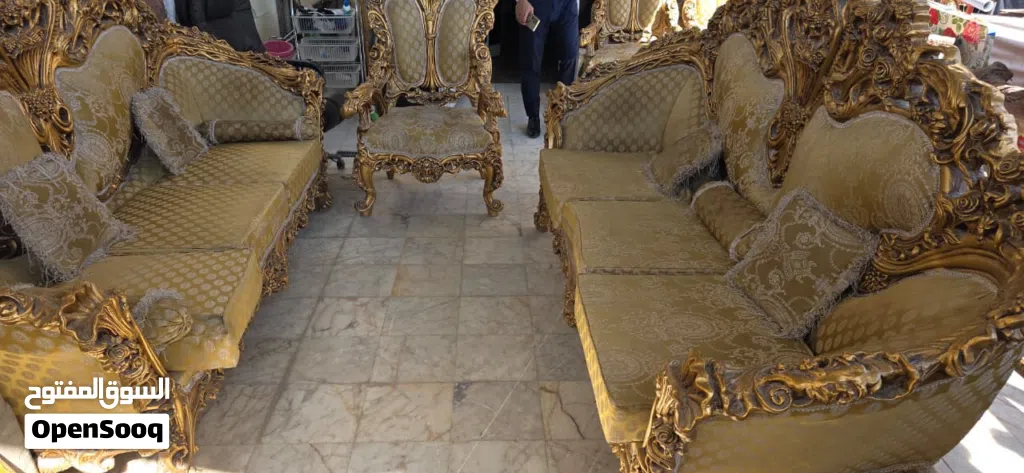 طقم اثاث صالة 4 قطع ملكي