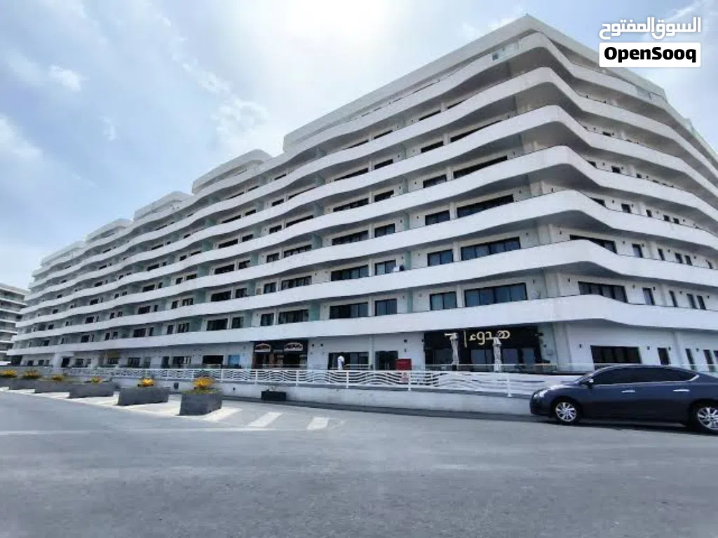 Elegant 2-Bedroom Apartment for Rent in Muscat Hills Golf Tower