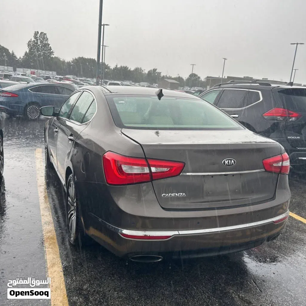 Kia Cadenza Premium