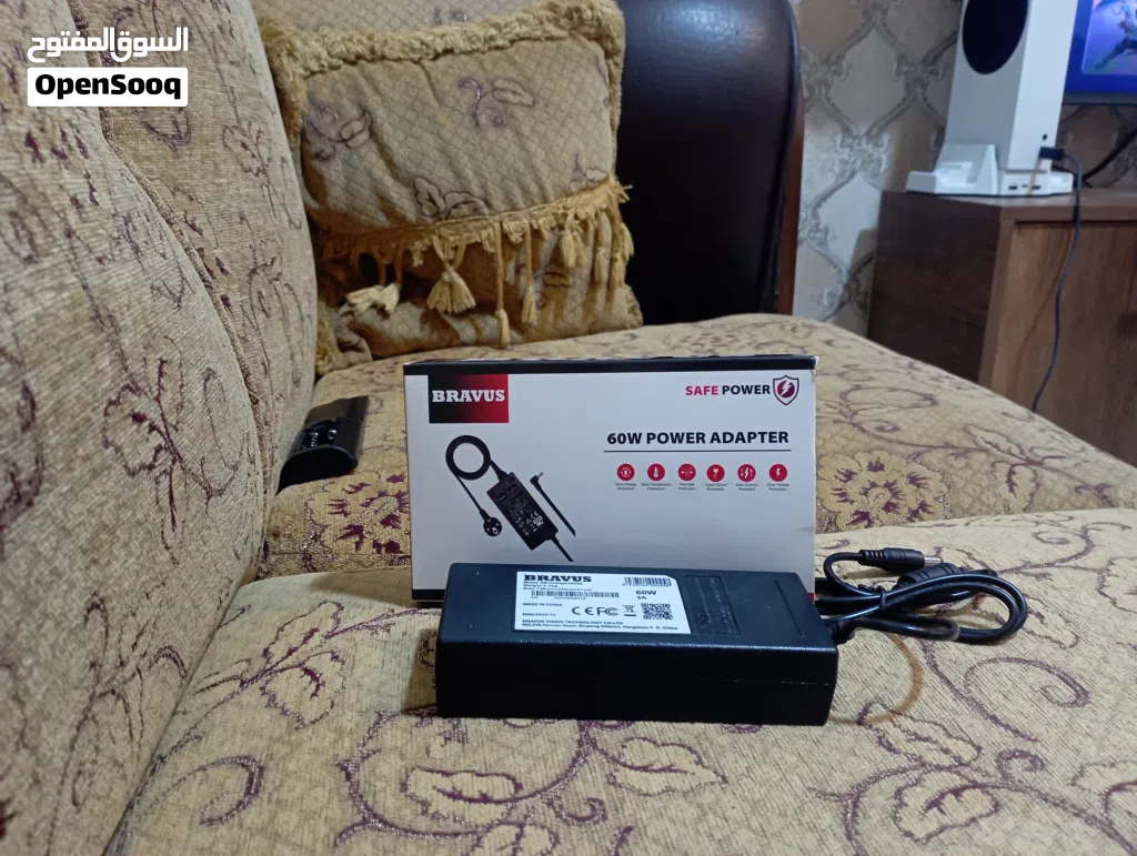 جهاز يو بي اس الكاميرات والأجهزة الإلكترونية من براند Bravus بقدرة 60W