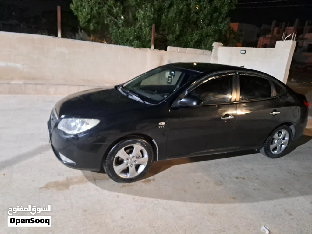 هيونداي افانتي Limited