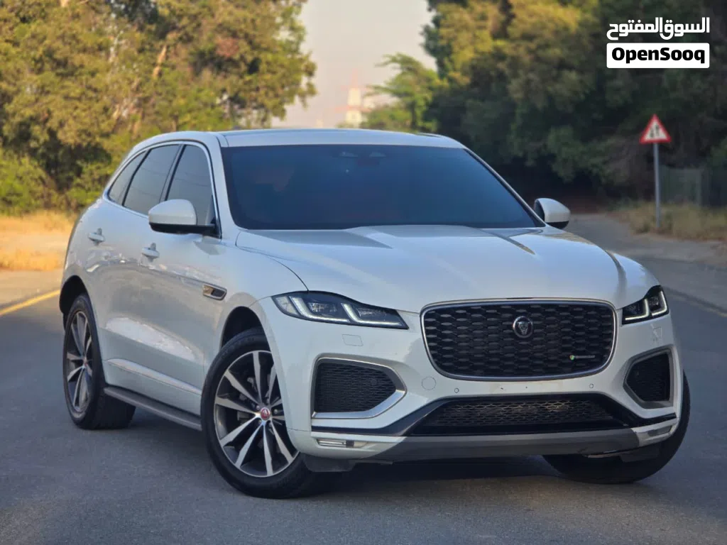 جاكوار F-Pace R-Dynamic SE