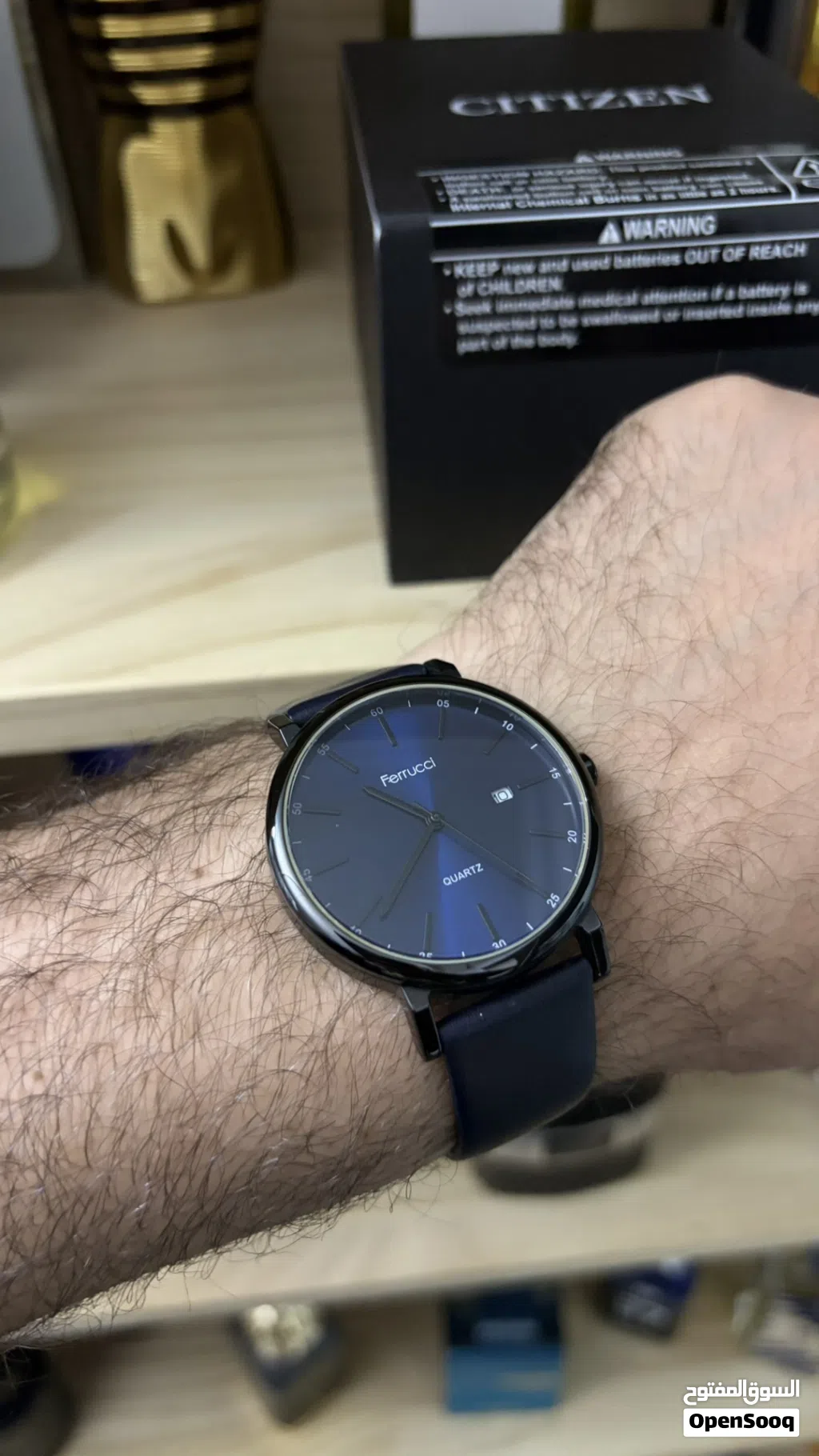 الماركة: فيروتشي (Ferrucci)كوارتز (Quartz) تعمل بالبطارية