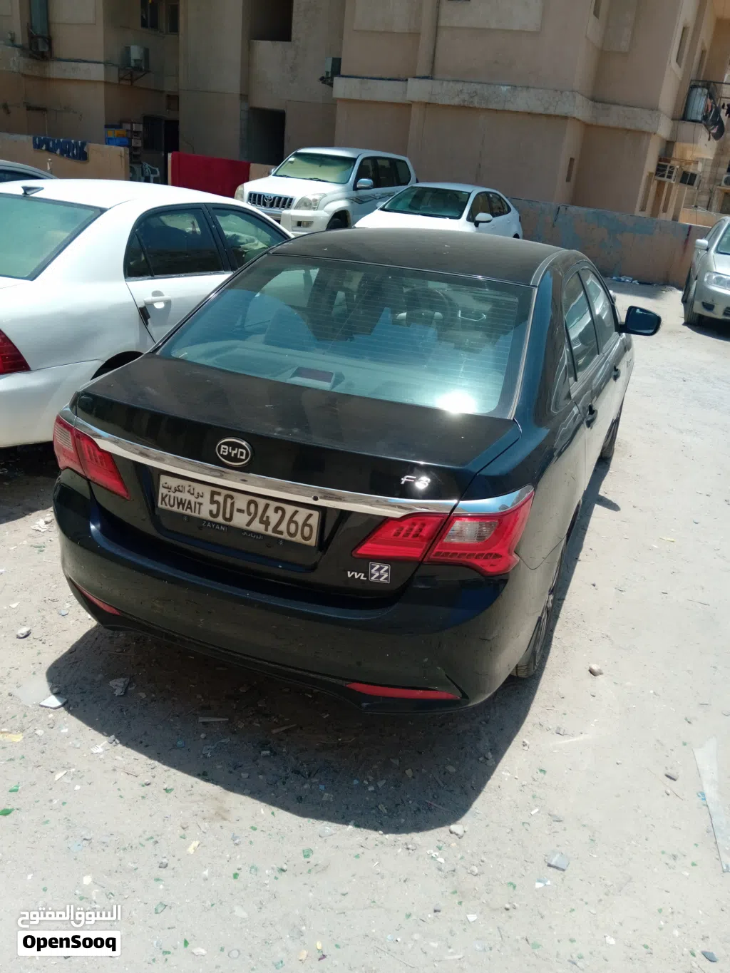 بي واي دي F3
