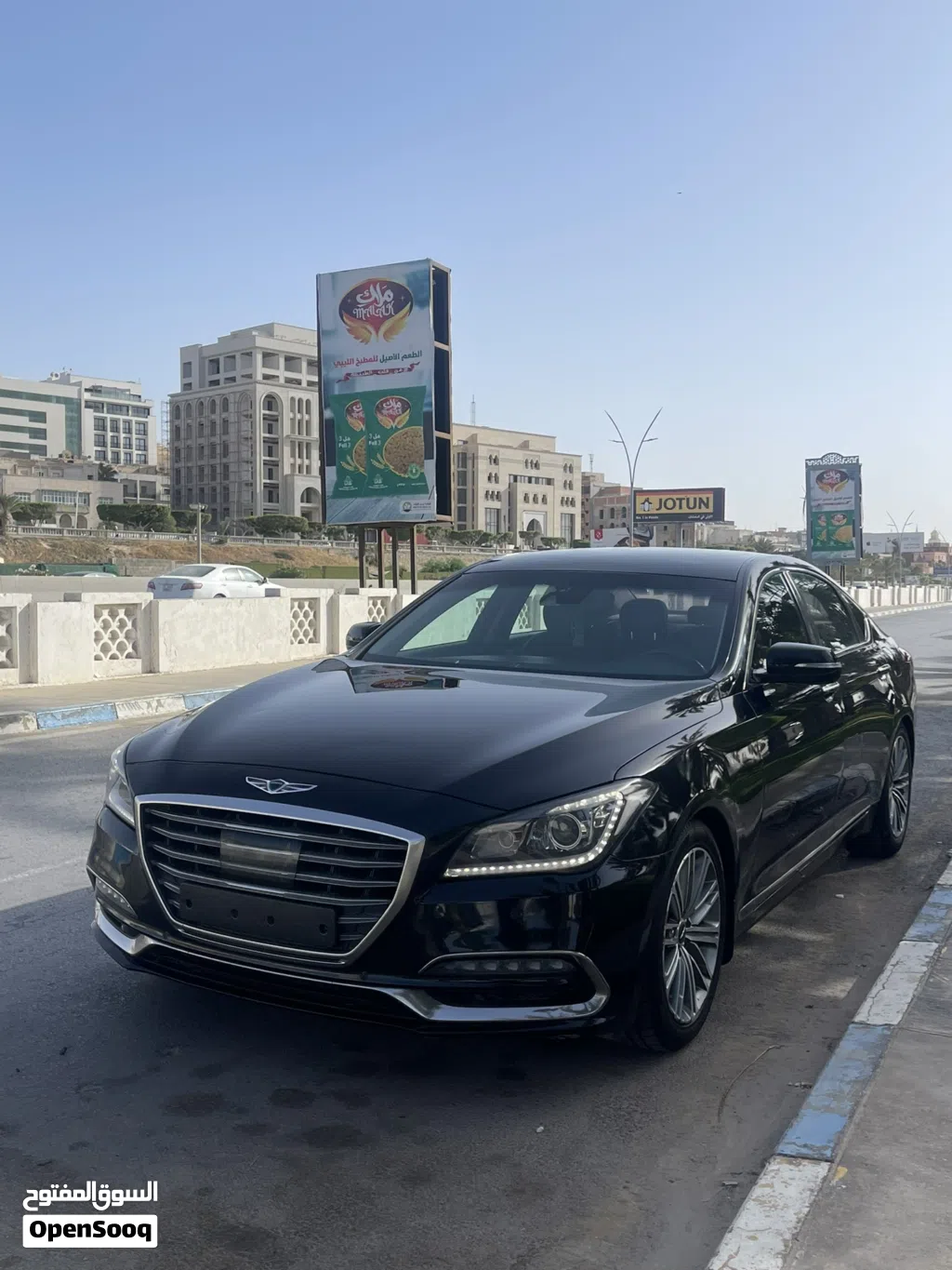 Genesis G80