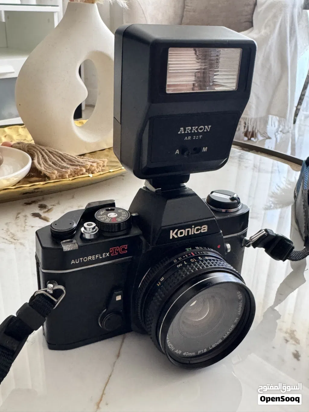 Konica Autoreflex TC – كاميرا كونيكا إصدار 1976