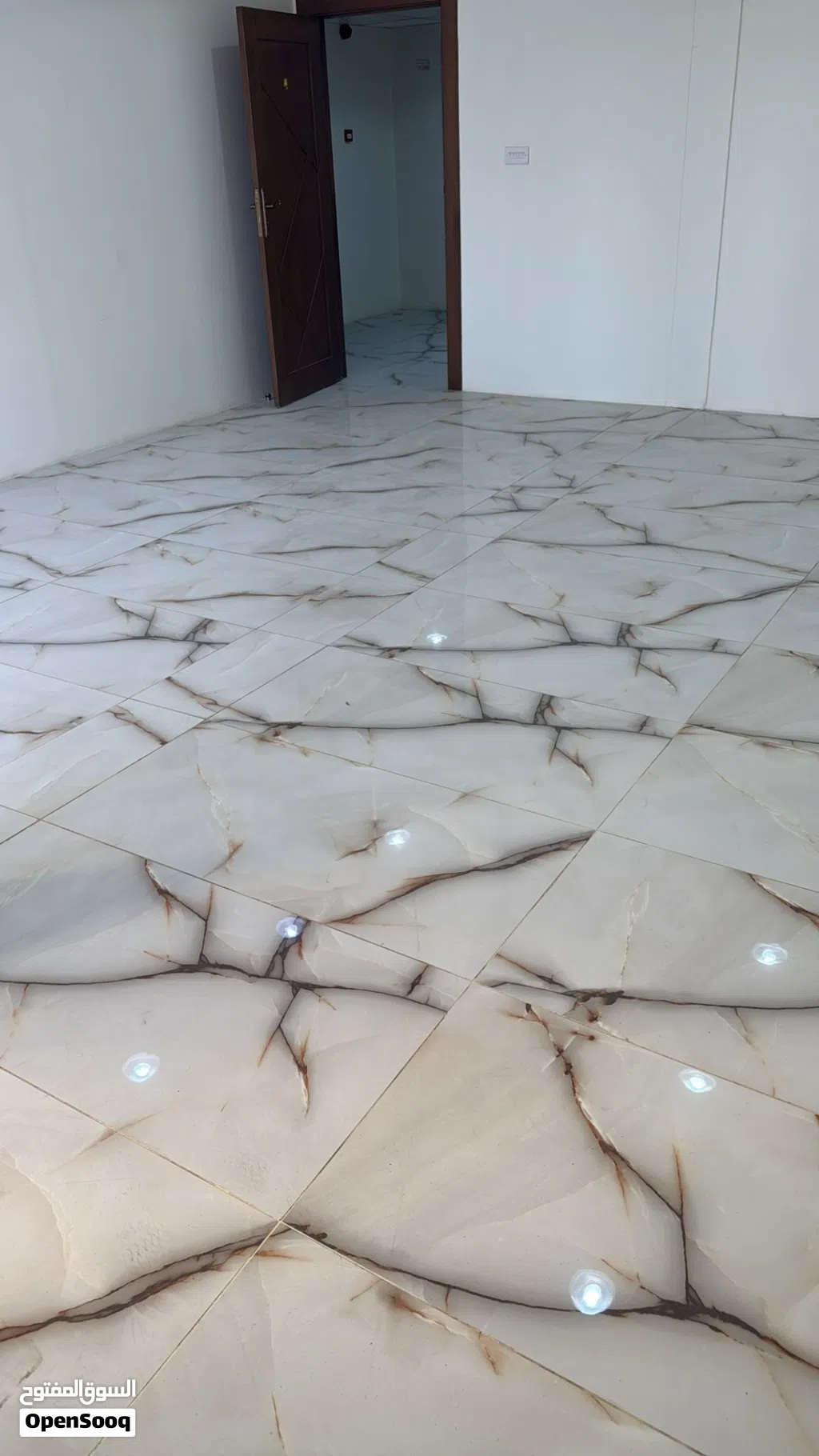 للإيجار مكاتب في المرقاب