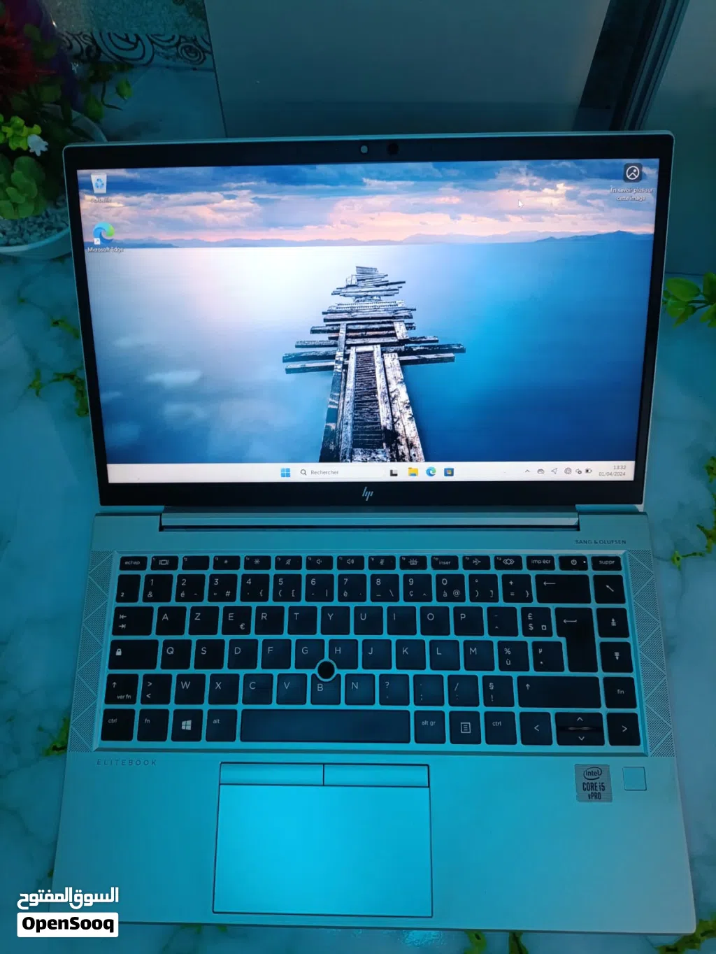 HP Elitebook 840 G7 core i5 10eme génération 16GB RAM DDR4 256GB NVMe PCIe SSD Écran 14p Tactile