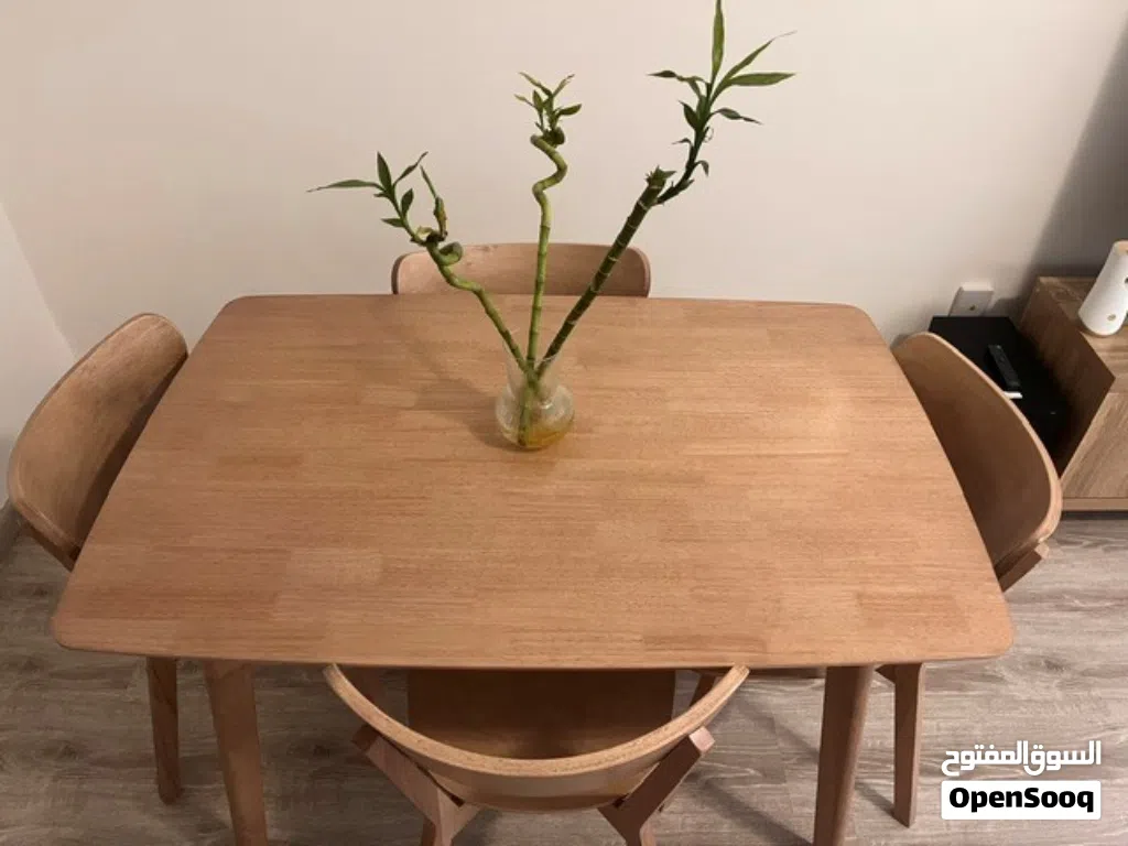 Dining Table + Chairs
