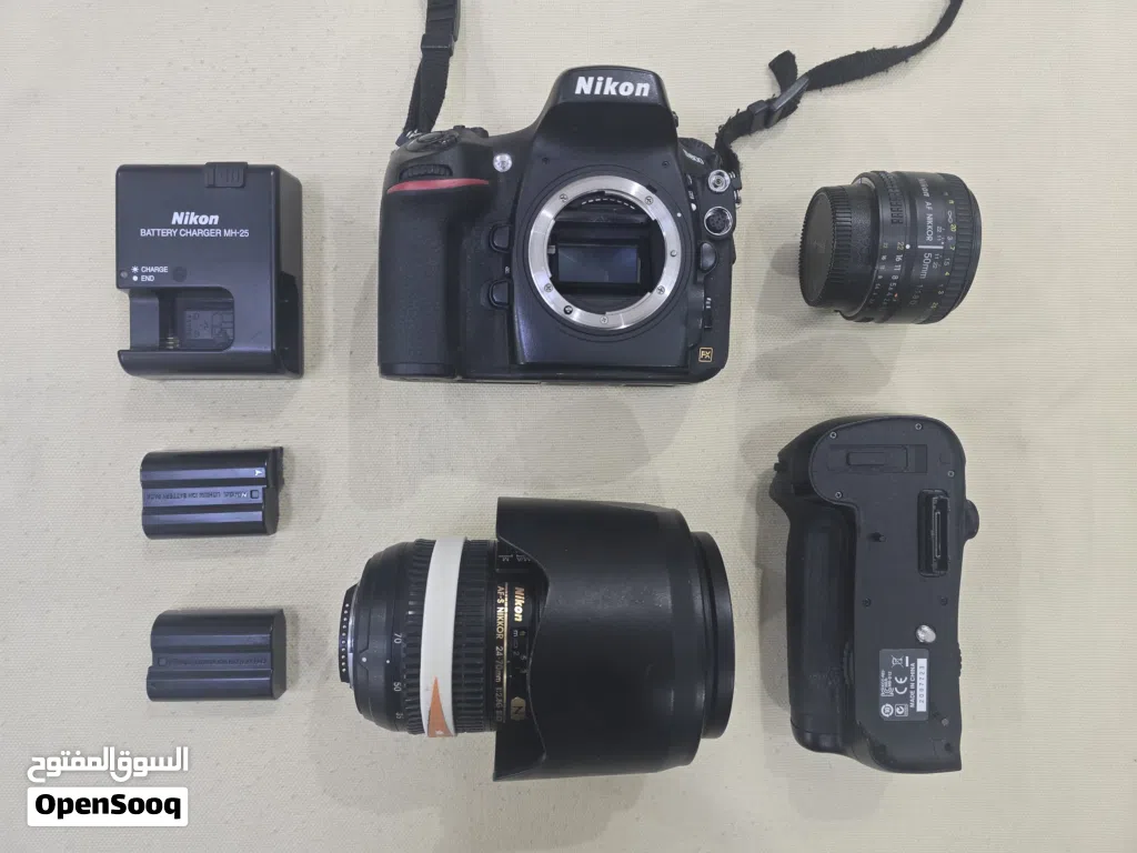 Nikon D800 for Sale, with Full Kit, lens and Accessories