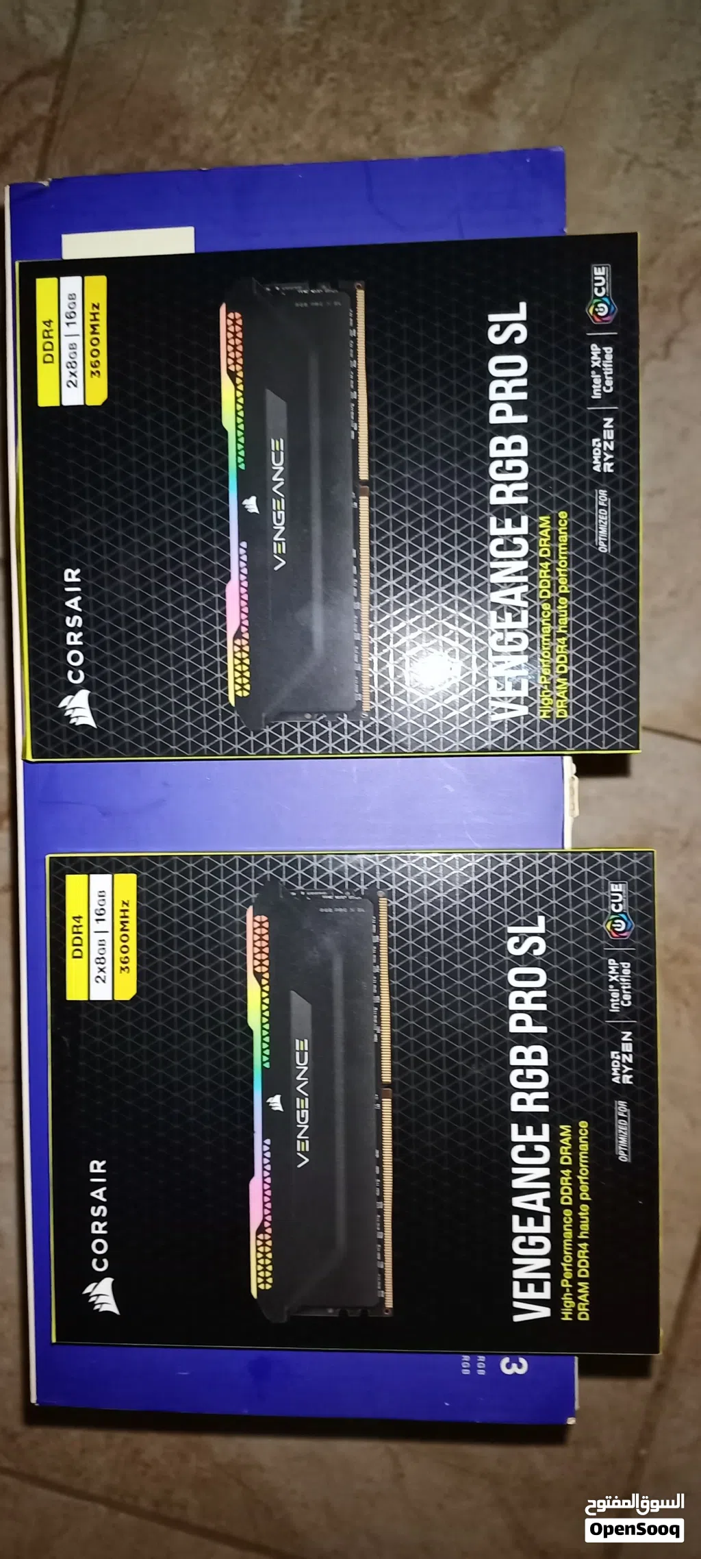 رامات rgb Ram Corsair 32g شبه جديد وكاله استخدام لايذكر مكفول سرعه عاليه 3600mhz