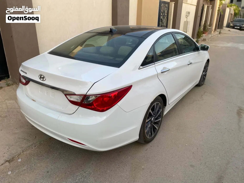 Hyundai Sonata SE