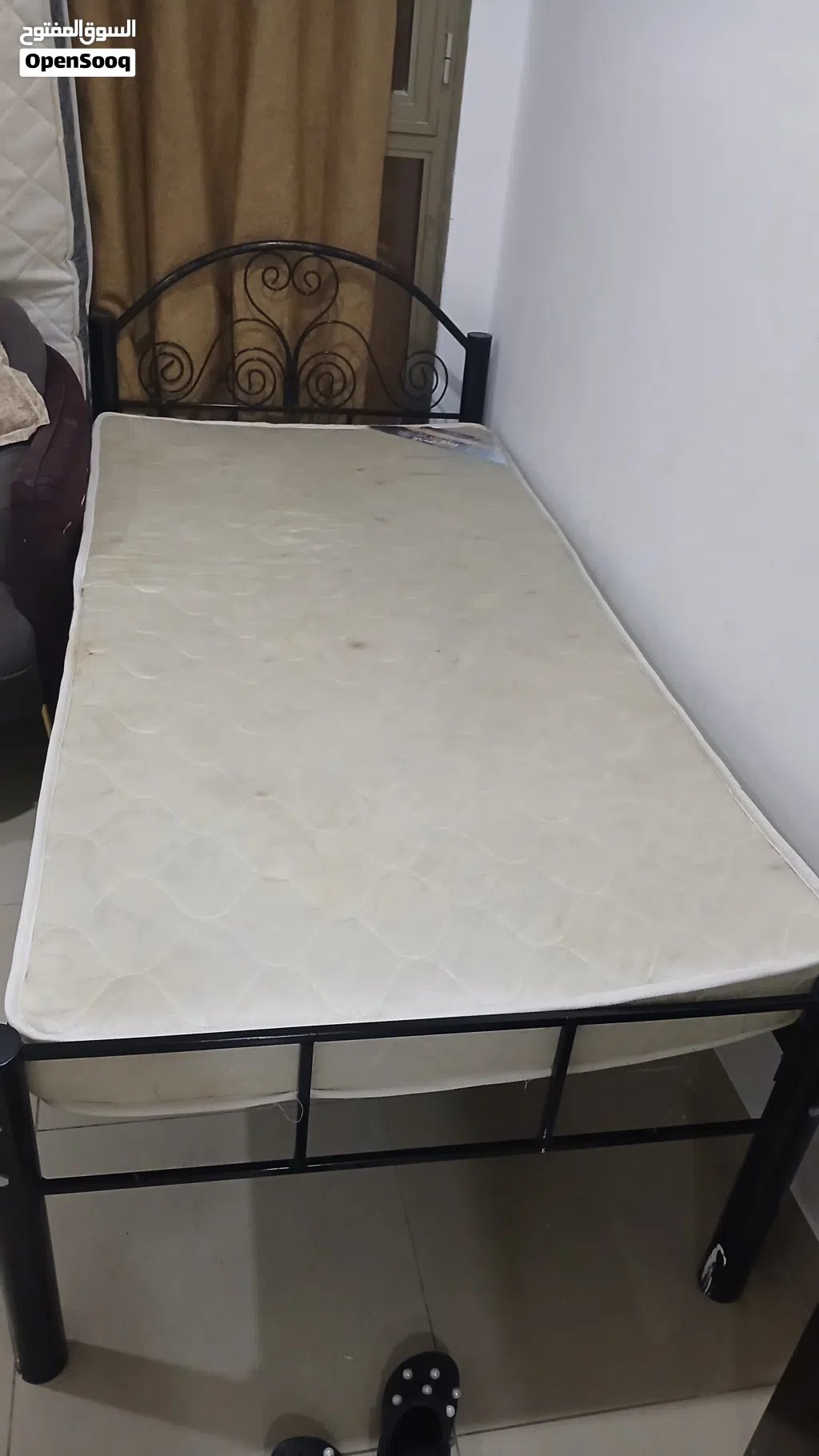 single bed frame with mattress