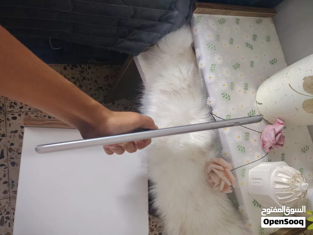 ايباد ابل الجيل الخامس بحاجه ل شاشة