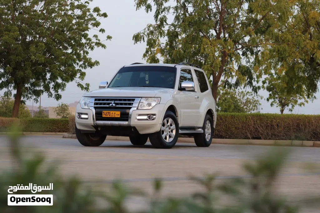 Mitsubishi Pajero GLS