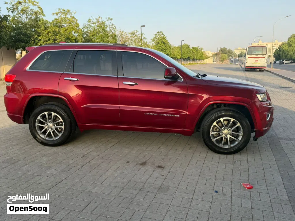 جيب جراند شيروكى L Limited 4X2