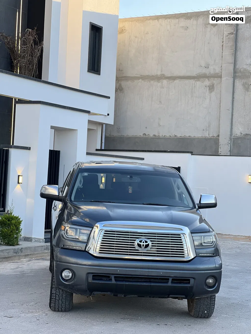 Toyota Tundra SR