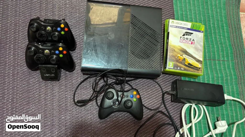 للبيع xbox 360