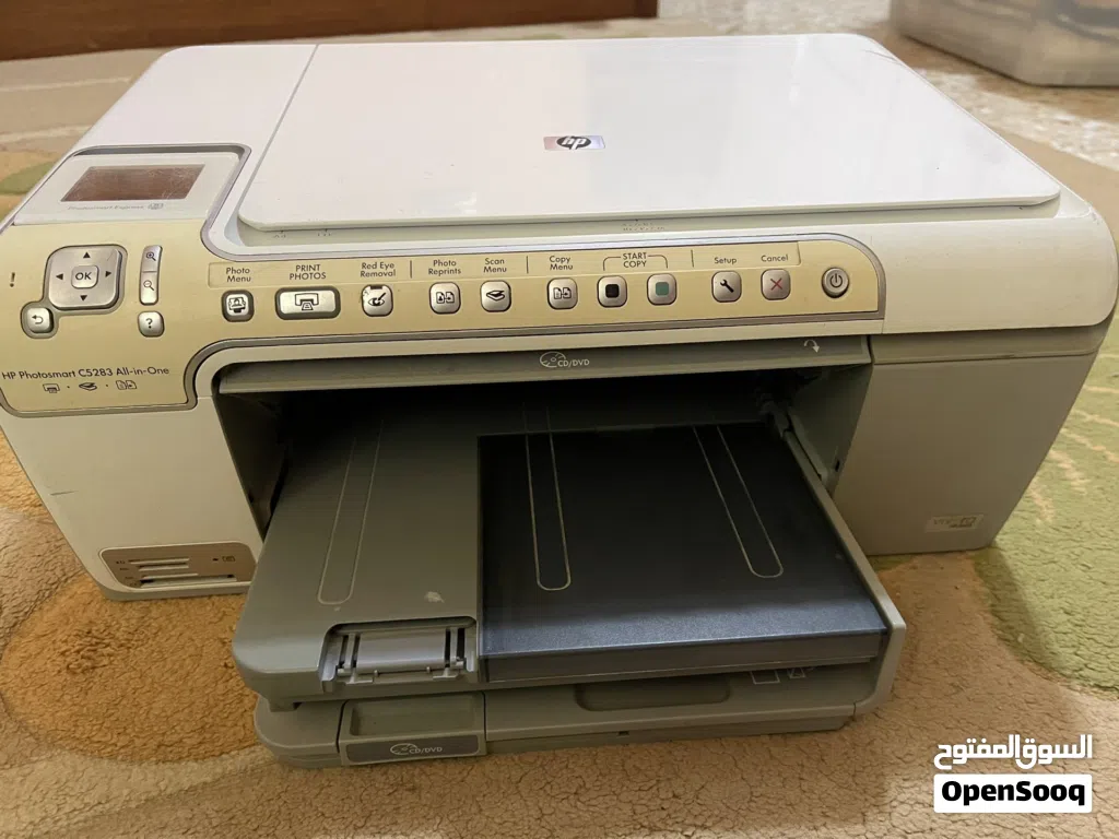 آلة تصوير وطباعه HP ملونة