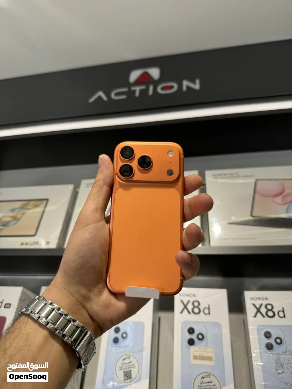 iPhone 17pro - 256GB - الجهاز جديد غير مستخدم بدون الكرتونة