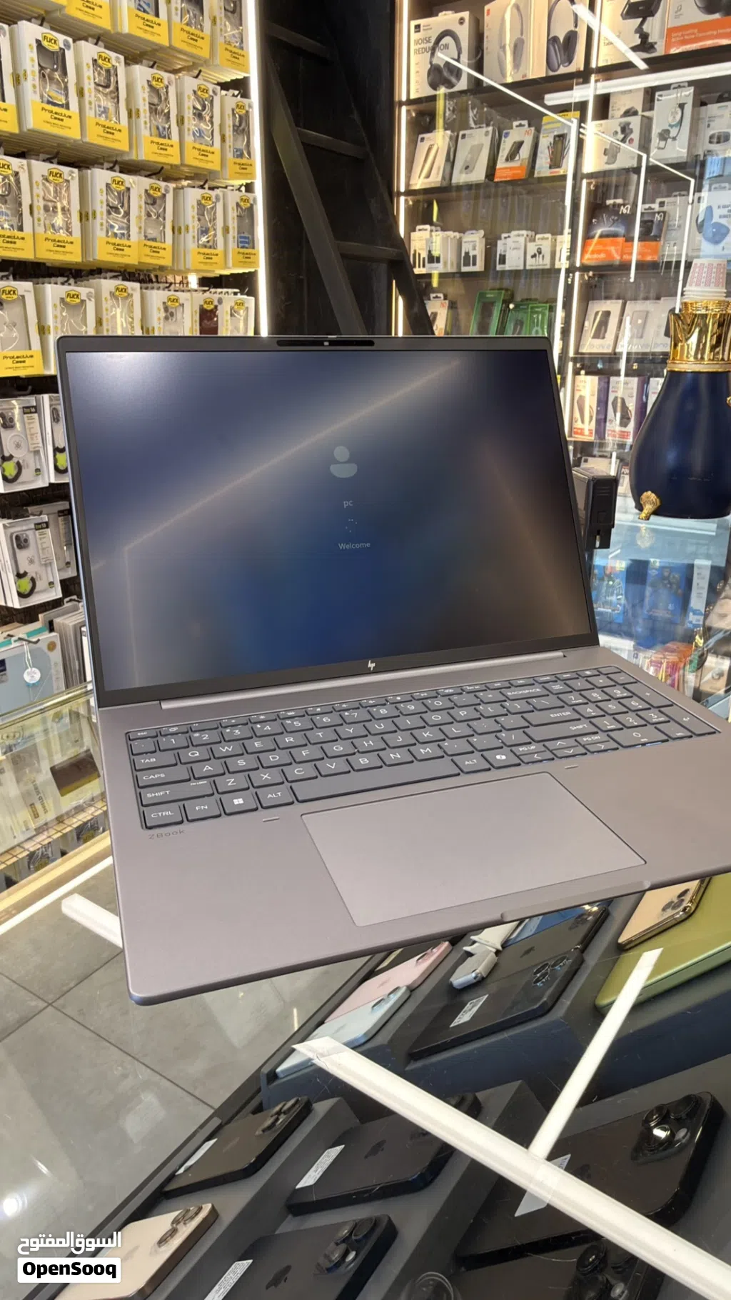 HP LAPTOP ZBOOK Workstation 16 ram 512 gb