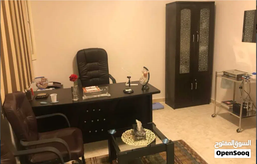 شقة إدارية للأنشطة التجارية كمكتب او عيادة او اتيلية او كوافير أو معرض وخلافه