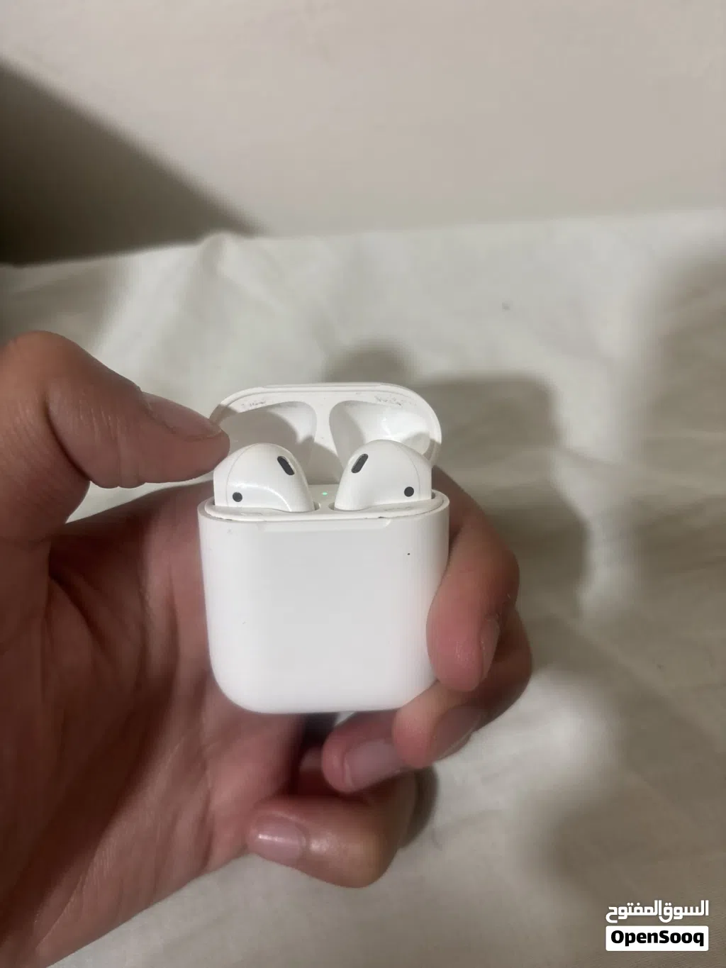 airpods 2 really good condition barley used