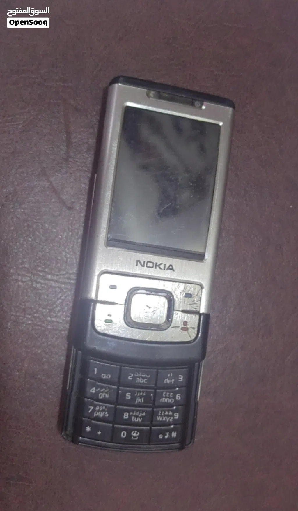 نوكيا 6500 سلايد (Nokia 6500 Slide) ويتميز بهيكل معدني متين.