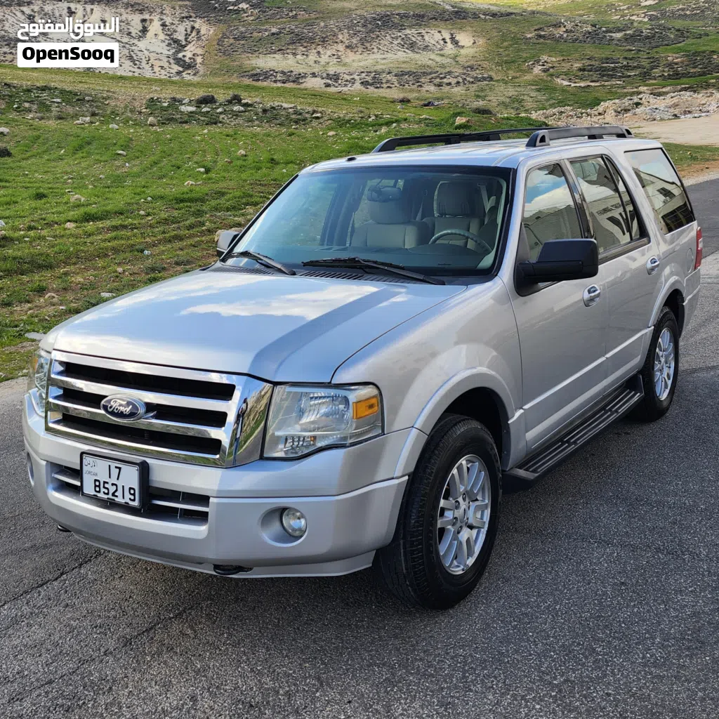Ford Expedition Standard