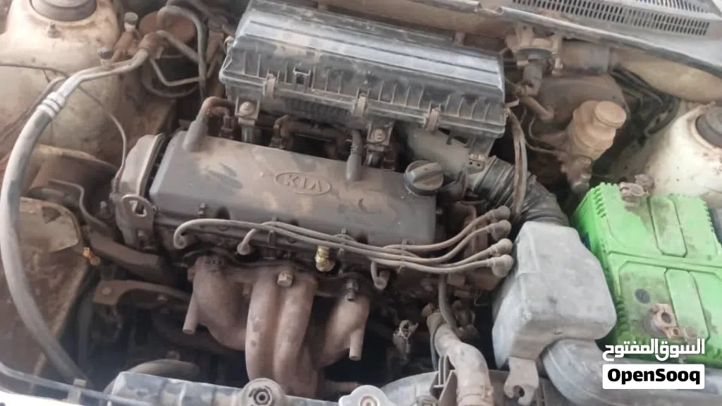 كيا مديل 2004 جير عادي فيها بدايه صرفيه