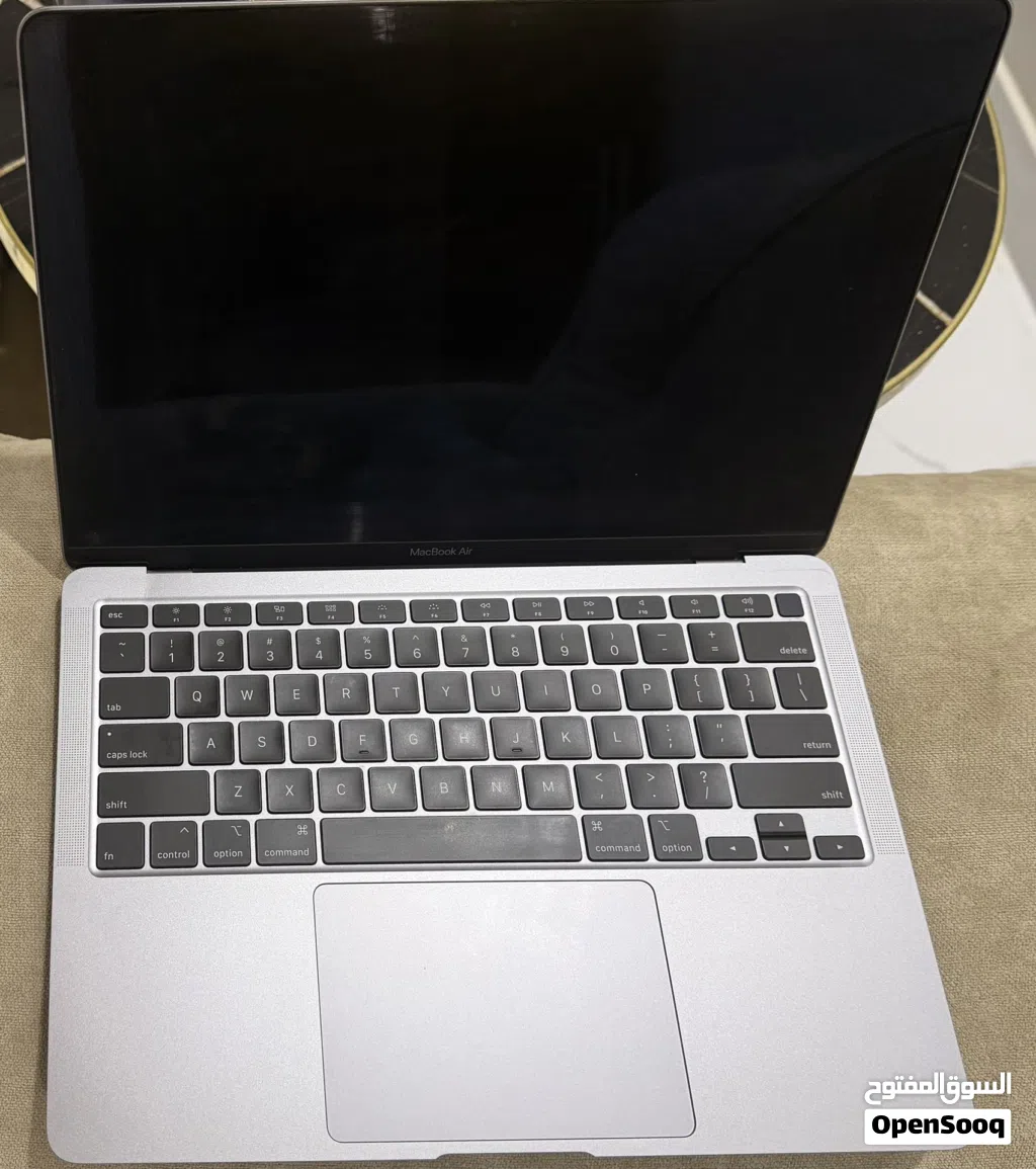 Apple MacBook Air (Retina, 13-inch, 2020)